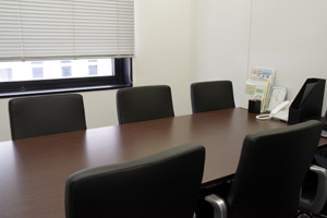 横浜の法律事務所　面談室